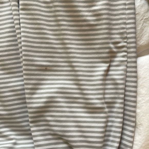 Vineyard Vines men’s performance polo gray white stripe XL whale - Picture 6 of 6